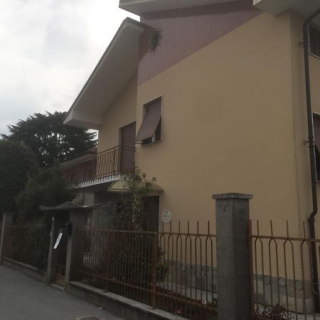 Apartamento Casa Salice Racconigi Exterior foto